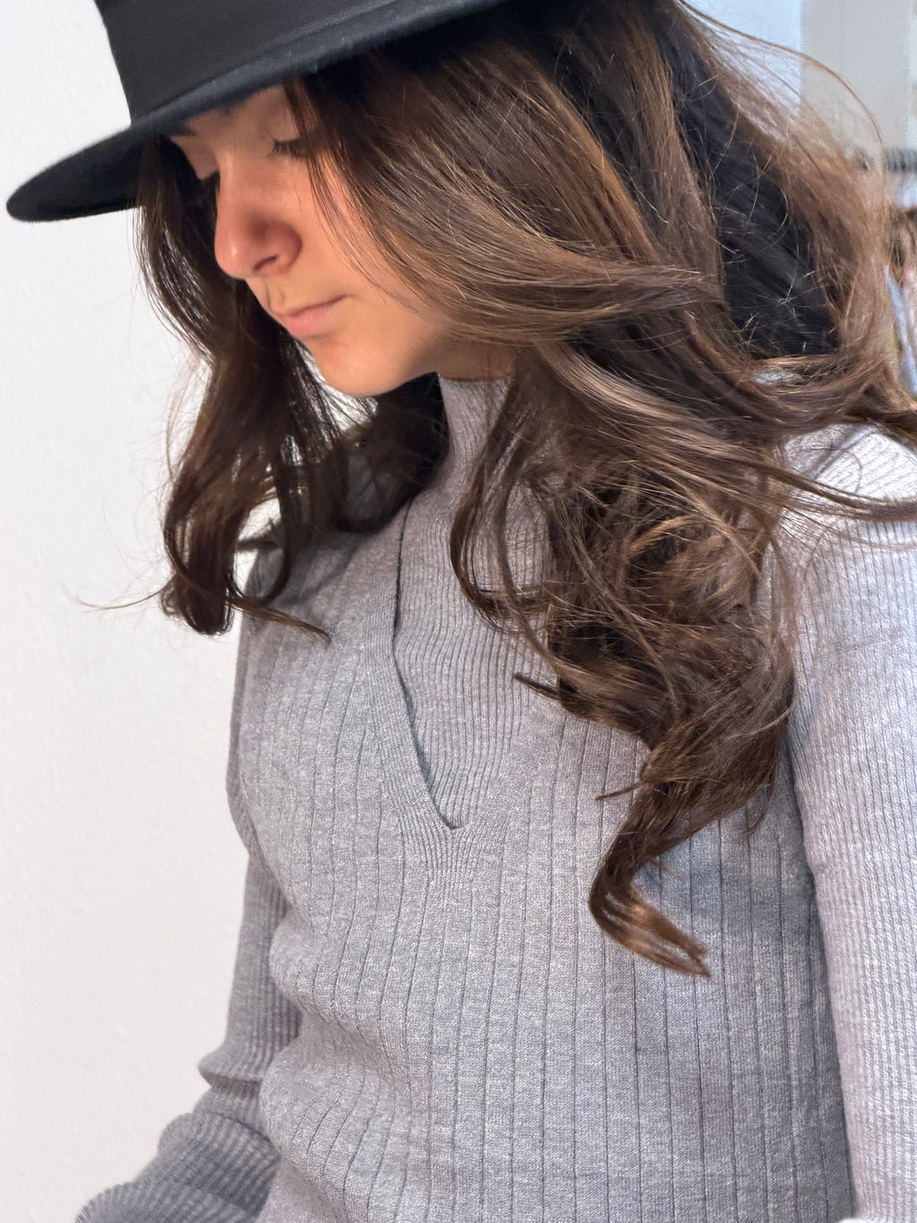 Ensemble Grey Gold
